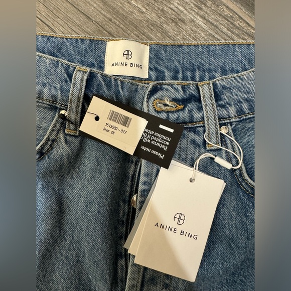 Annie bing denim shorts - new with tags - size 28 - high rise - Picture 3 of 3